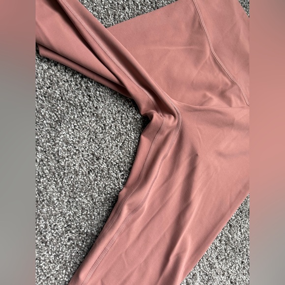 Lululemon Align Leggings-New w/t Tags-Mauve - Picture 4 of 8